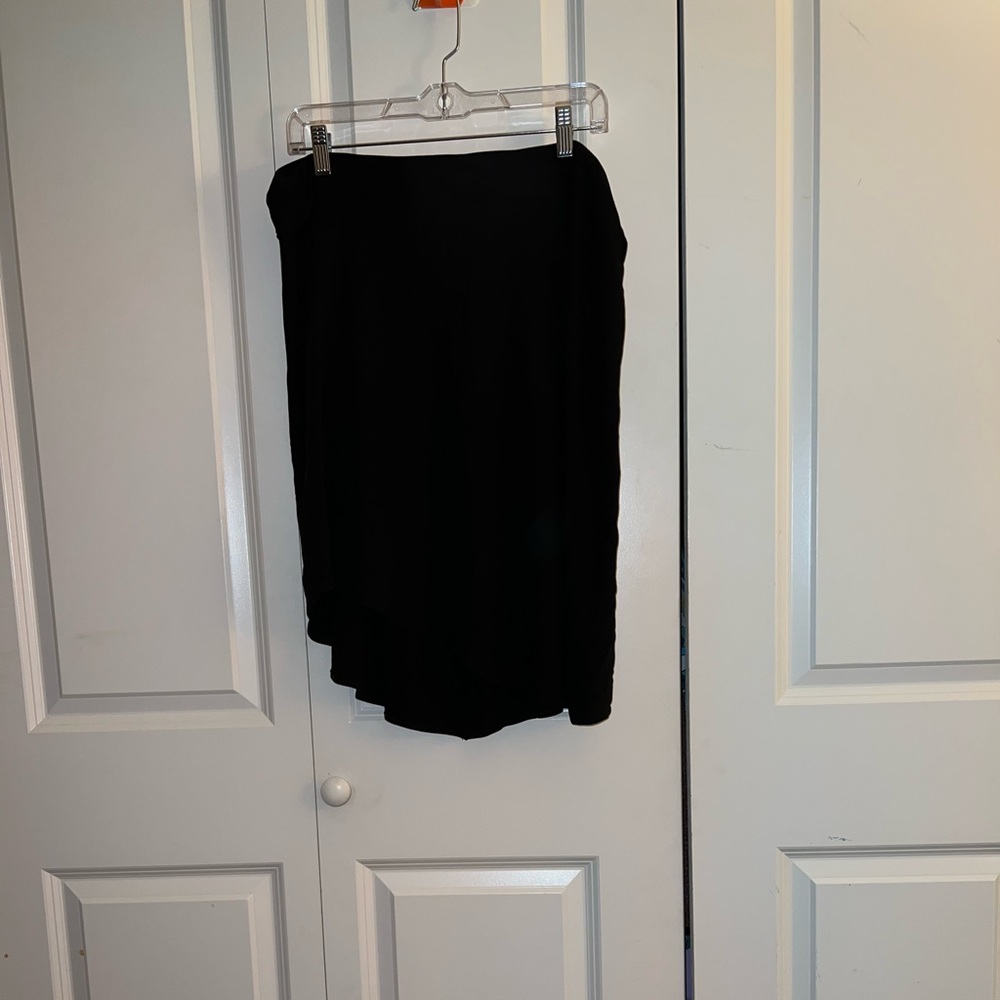Black skirt